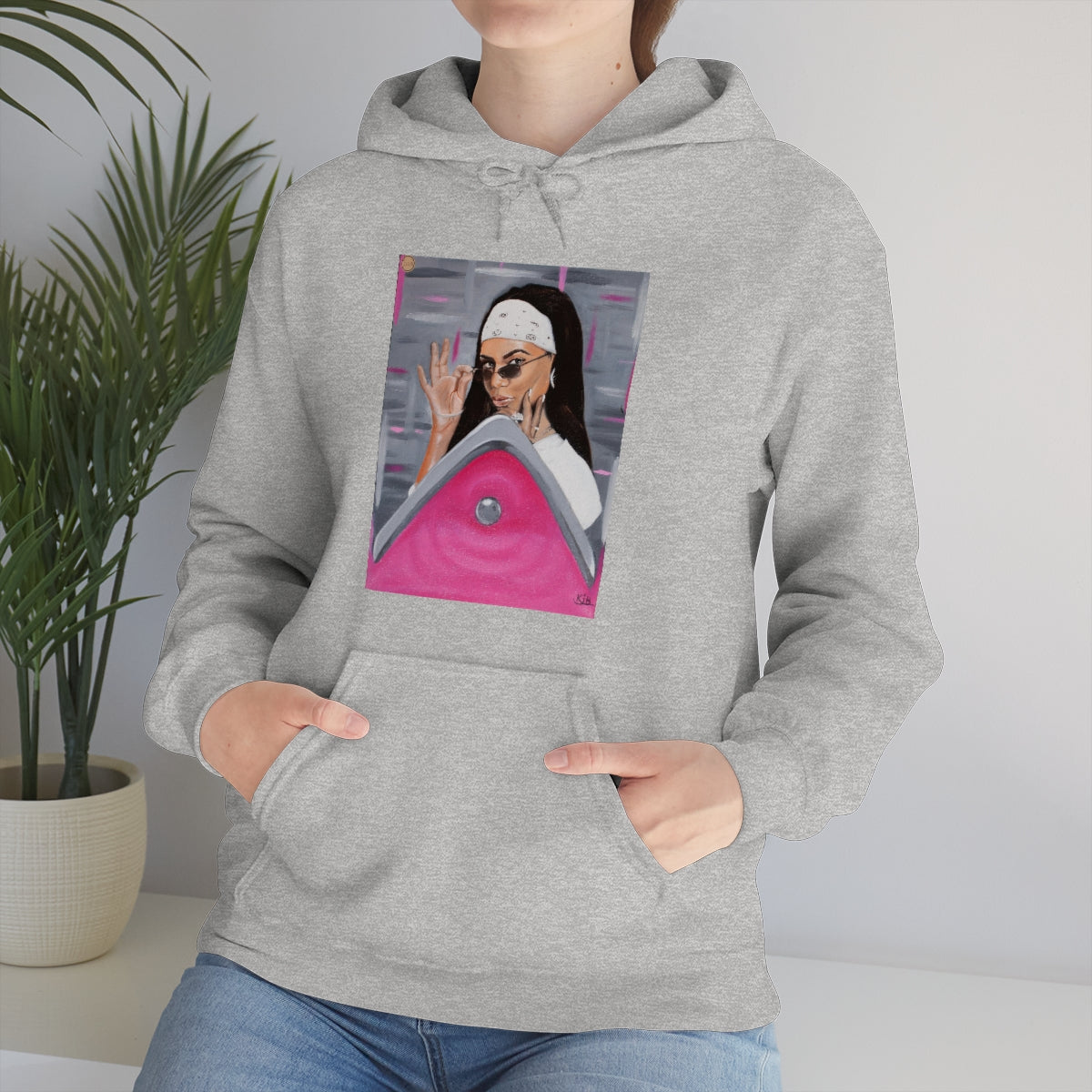 AALIYAH HOODIE